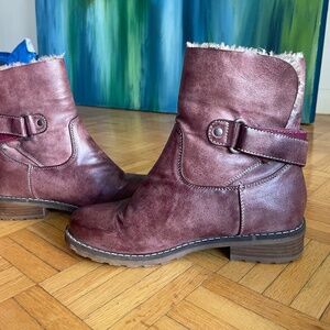 Gorgeous red-brown winter boots Wms size 37